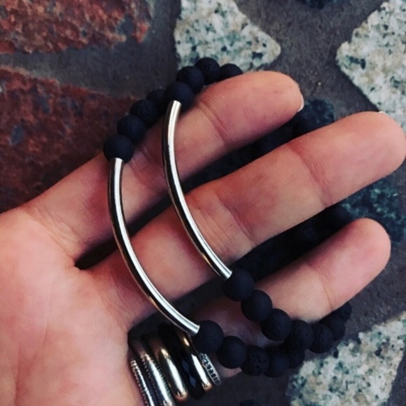 Genuine lava rock oil diffuser bar bracelets set of 2 - Picture 9 of 10